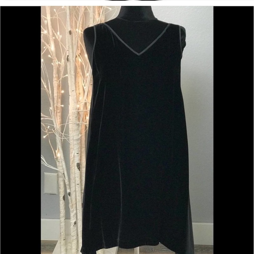 Eileen Fisher dress - Picture 2 of 4
